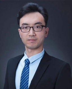 李春国.jpg 李春国.jpg